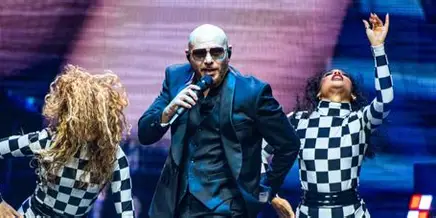 What a Pitbull Concert Actually Feels Like